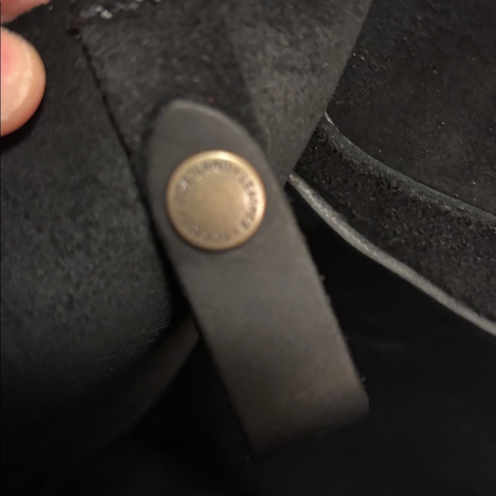 Sleek Black Leather Tote by Portland leather goods - Picture 4 of 4